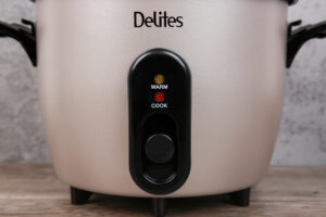noi-com-nap-roi-delites-18-lit-rc-10w003-5-org.jpg